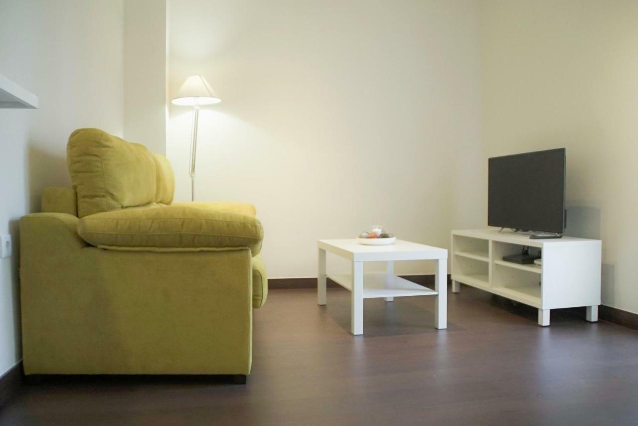 Apartamento Los Azahares Sevilla Dış mekan fotoğraf