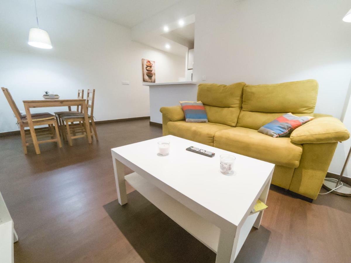 Apartamento Los Azahares Sevilla Dış mekan fotoğraf